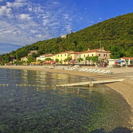Hotel Villa Privileggio Мощеничка-Драга Экстерьер фото