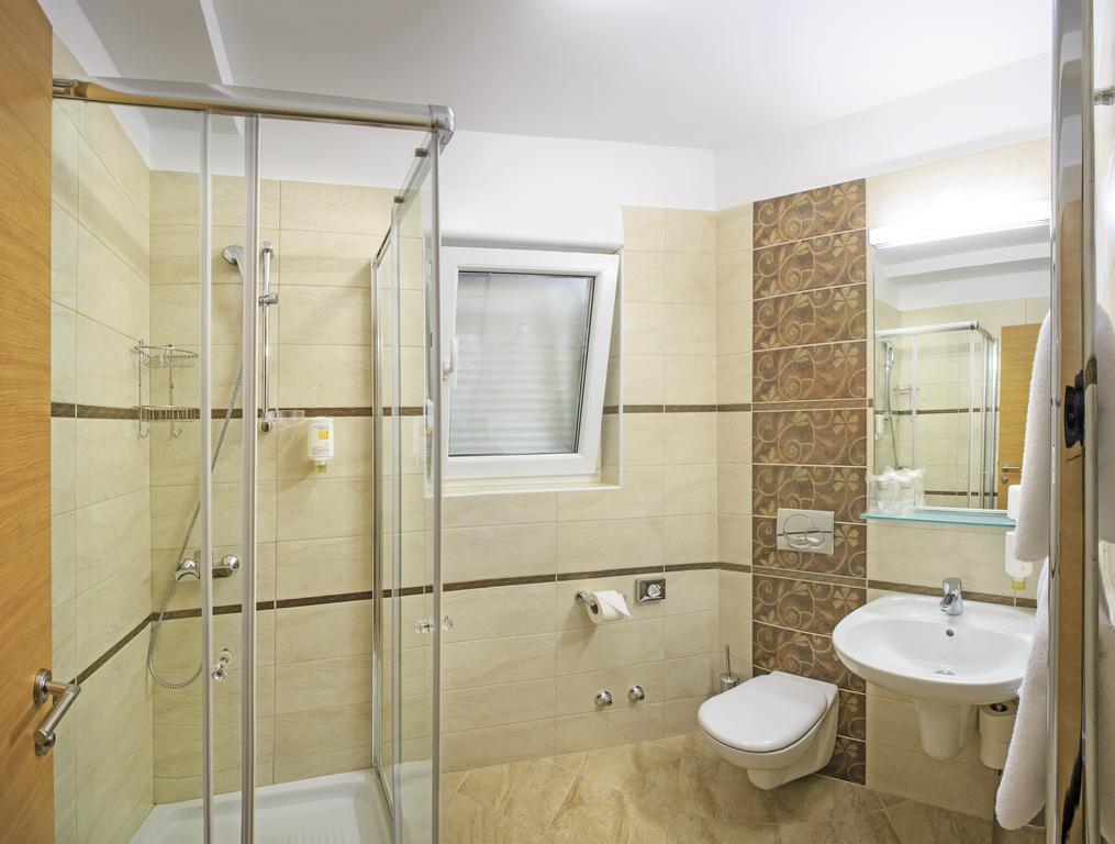 Hotel Villa Privileggio Мощеничка-Драга Экстерьер фото