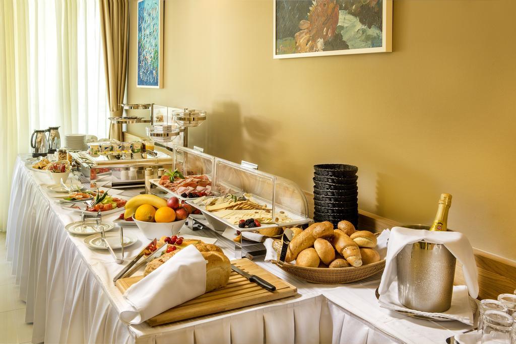 Hotel Villa Privileggio Мощеничка-Драга Экстерьер фото