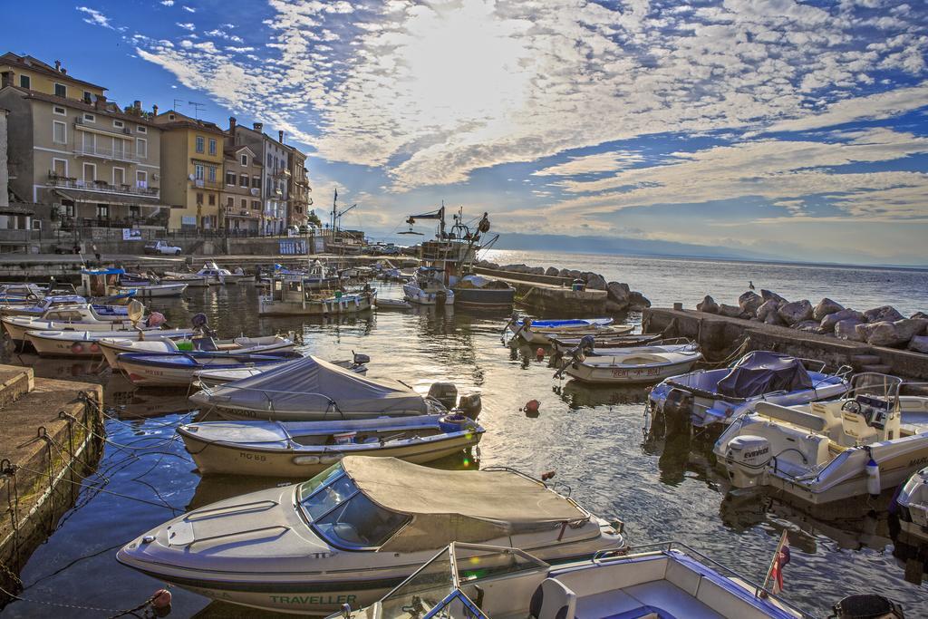 Hotel Villa Privileggio Мощеничка-Драга Экстерьер фото