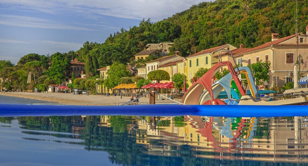 Hotel Villa Privileggio Мощеничка-Драга Экстерьер фото